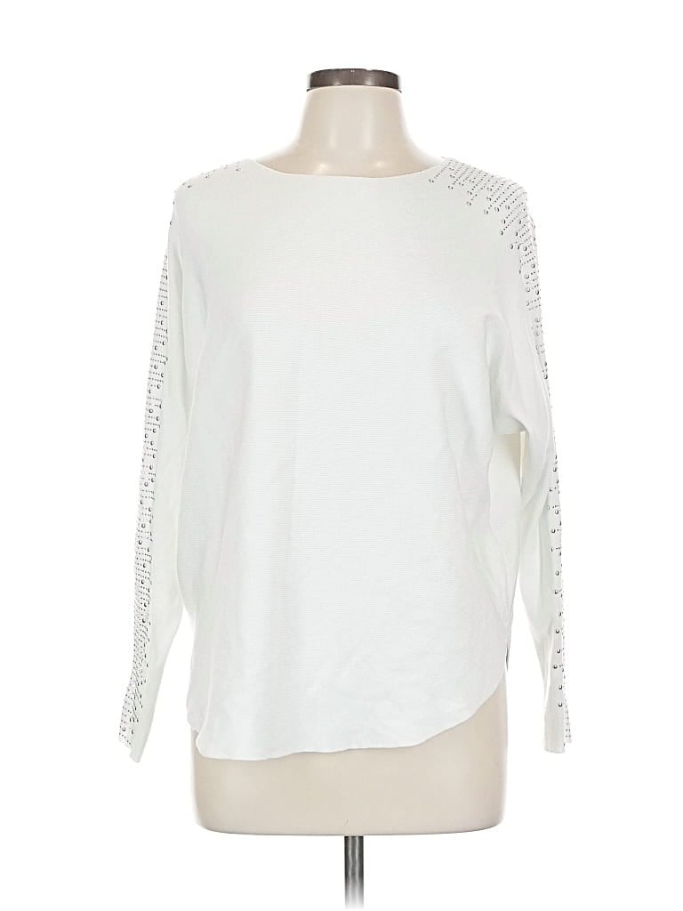 Pre-owned Liv Long Sleeve T-shirt In White