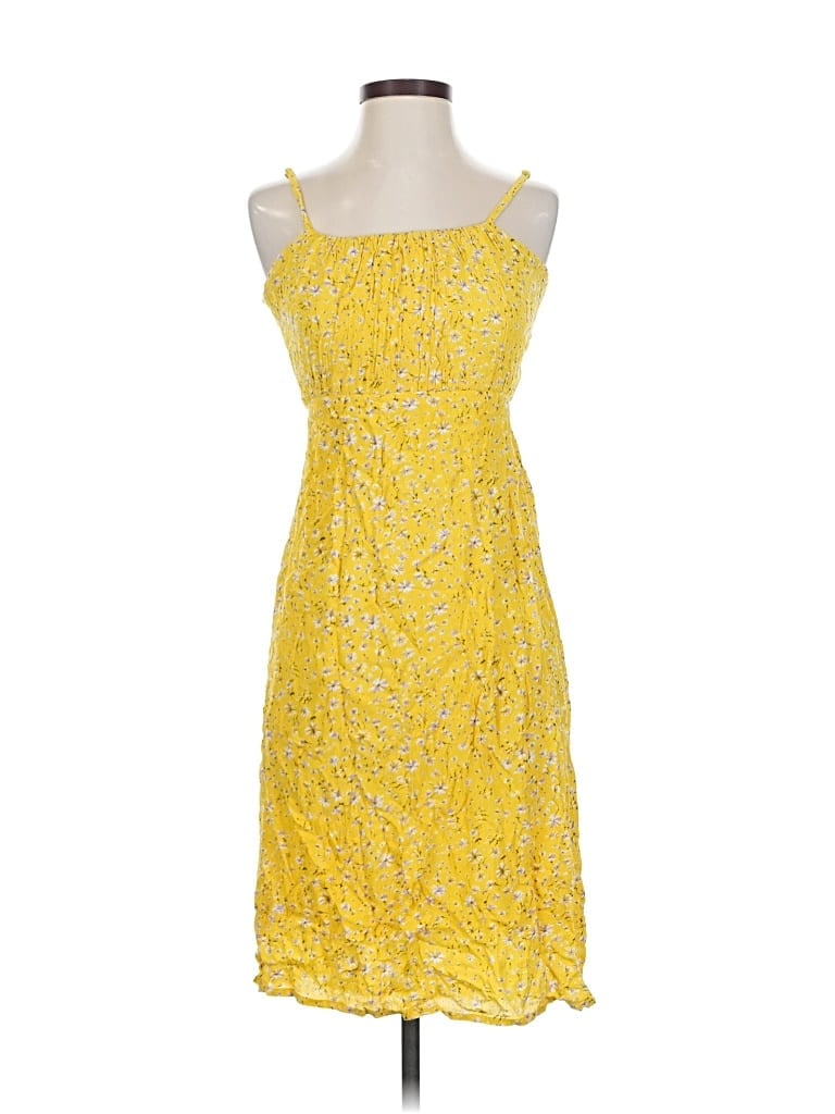 Pre-owned Sim & Sam Cocktail Dress In Yellow
