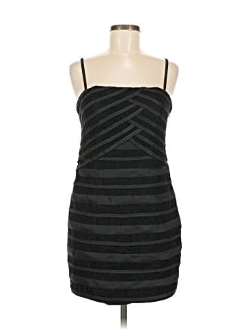 Dave & Johnny by Laura Ryner Sleeveless Top (view 1)