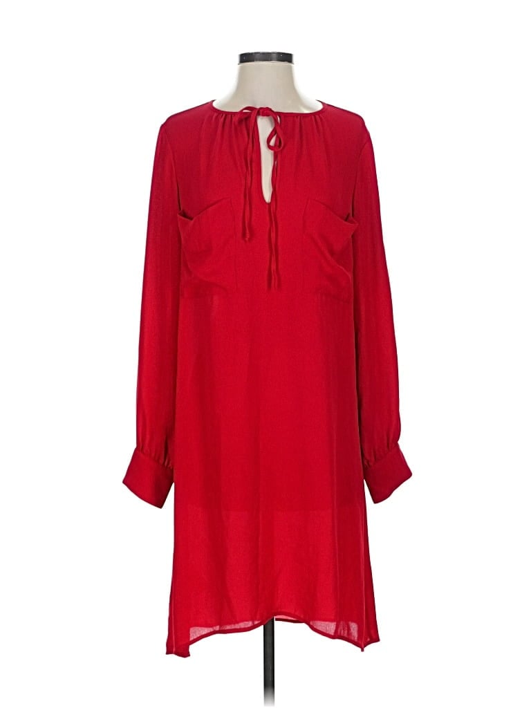 Click to view more detailed imagery on our partner's website Pre-owned Bcbgmaxazria Casual Dress In Red