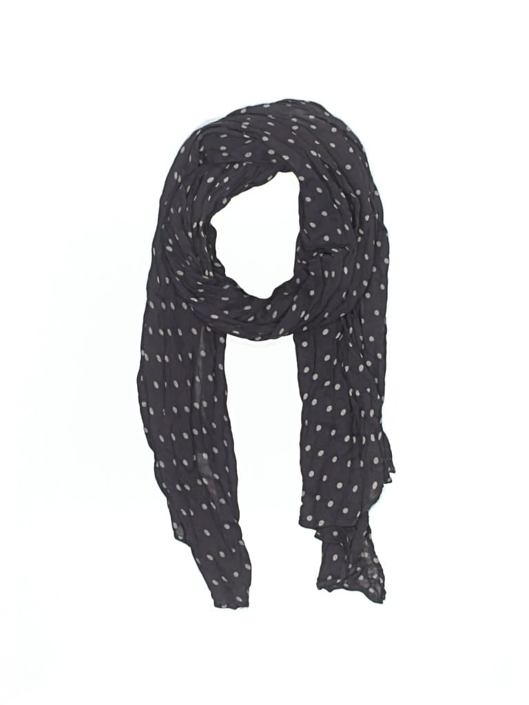 Pre-owned Maurices Scarf In Gray