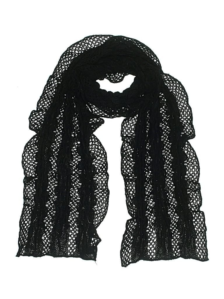 Pre-owned Fraas Scarf In Black