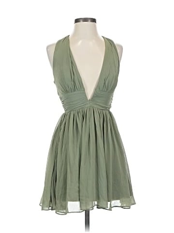 Xeniya Cocktail Dress (view 1)