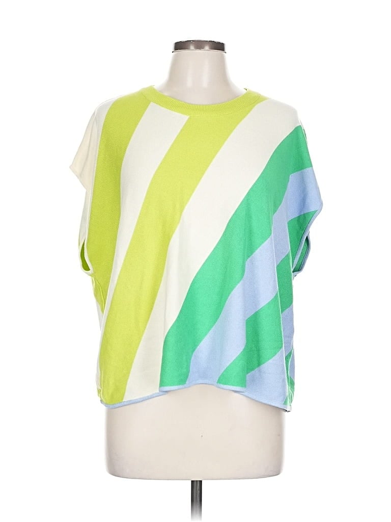 Pre-owned Entro Poncho In Green