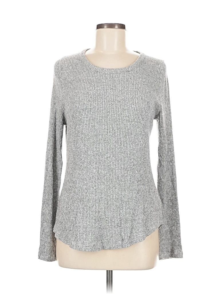 Pre-owned Old Navy Pullover Sweater In Silver