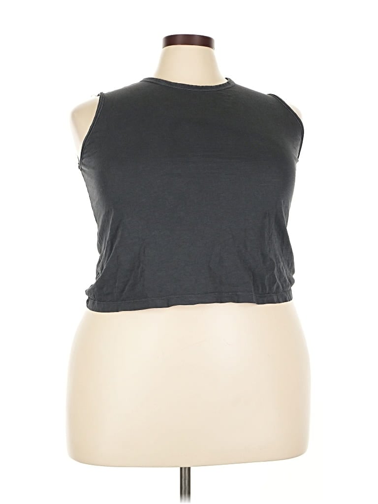 Pre-owned Universal Standard Sleeveless T-shirt In Gray