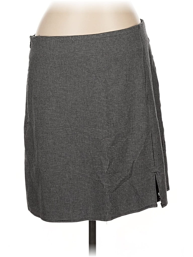 Pre-owned Old Navy Casual Skirt In Gray
