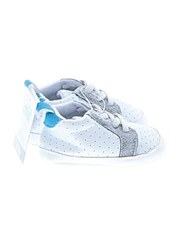 Carter's Sneakers (view 1)