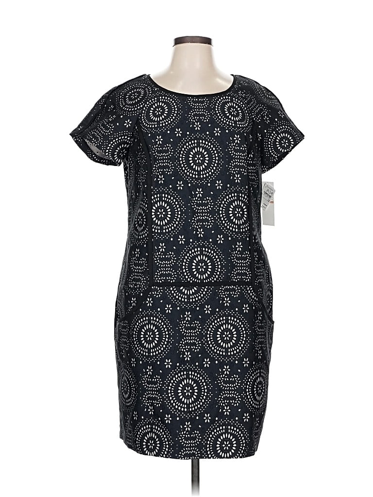 IVY & BLU Pre-owned Casual Dress In Black