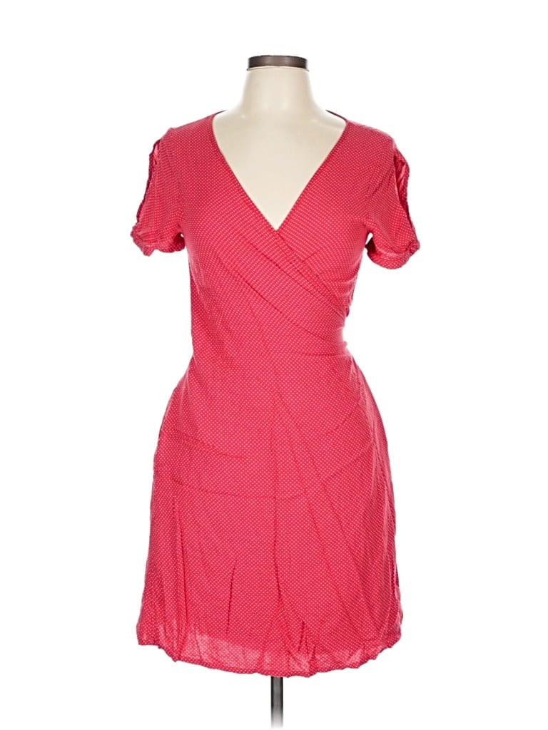 Click to view more detailed imagery on our partner's website Pre-owned Roxy Cocktail Dress In Red