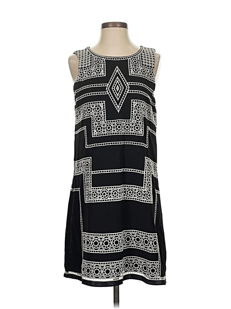 Click to view more detailed imagery on our partner's website Pre-owned Parker Casual Dress In Black