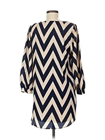 Everly Casual Dress (view 2)
