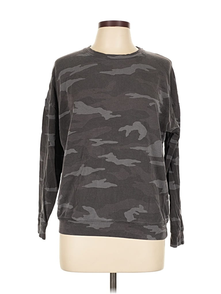 Pre-owned Athleta Long Sleeve T-shirt In Gray