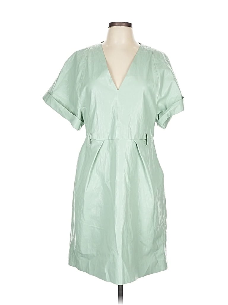 Click to view more detailed imagery on our partner's website Pre-owned Pinko Casual Dress In Green
