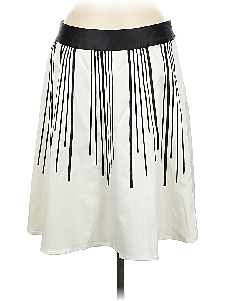 Pre-owned White House Black Market Casual Skirt In White