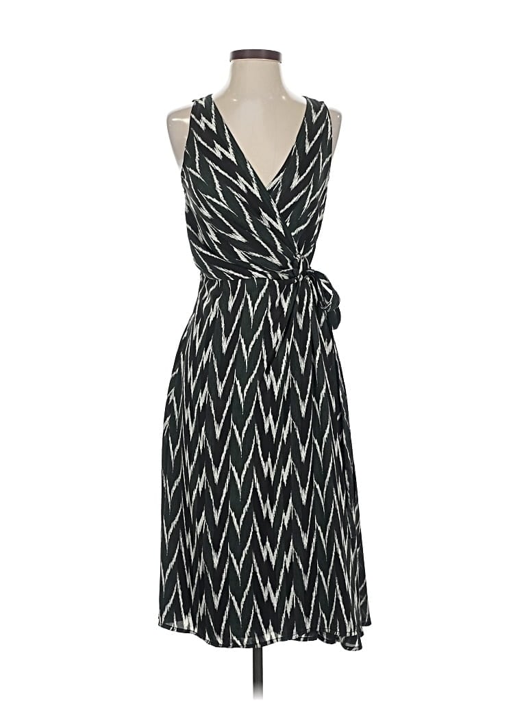 Click to view more detailed imagery on our partner's website Pre-owned Ann Taylor Casual Dress In Black
