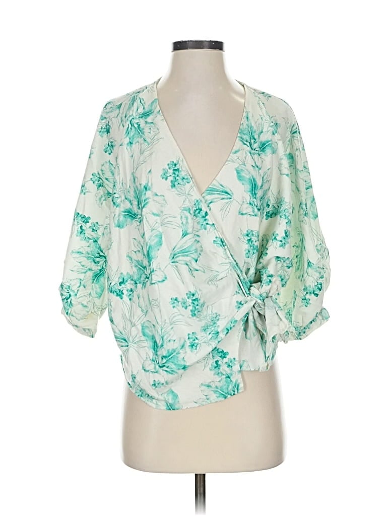 Click to view more detailed imagery on our partner's website Pre-owned Zara 3/4 Sleeve Blouse In Green