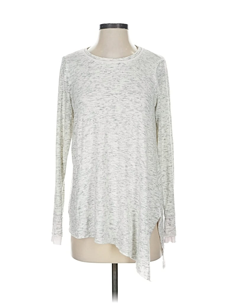 Click to view more detailed imagery on our partner's website Pre-owned Michael Stars Long Sleeve Top Silver Crew Neck Tops