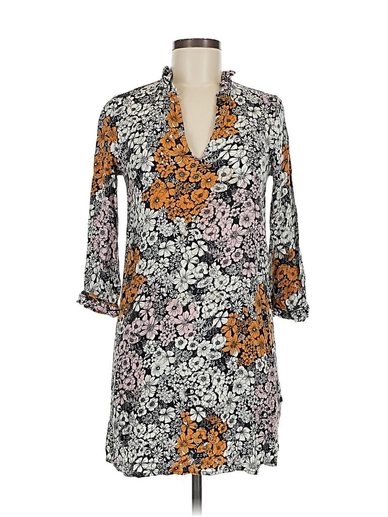 Click to view more detailed imagery on our partner's website Pre-owned H&m Casual Dress In Gray