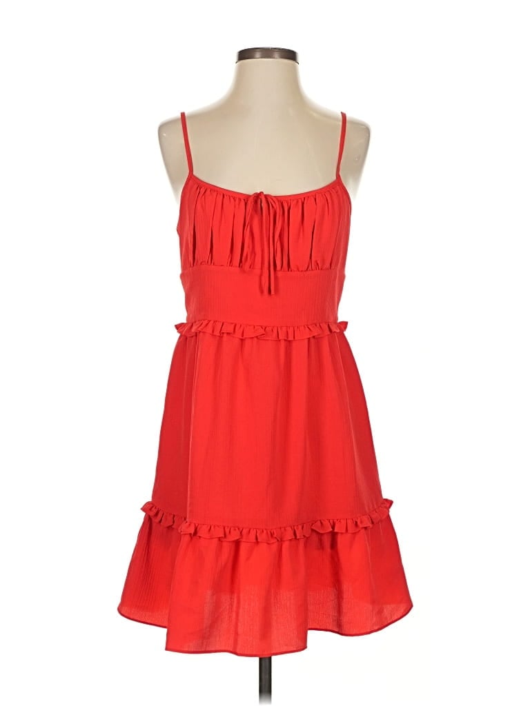 Click to view more detailed imagery on our partner's website Pre-owned Bcbgeneration Casual Dress In Red