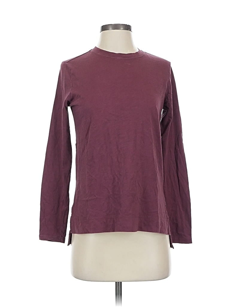 Pre-owned Athleta Long Sleeve T-shirt In Burgundy
