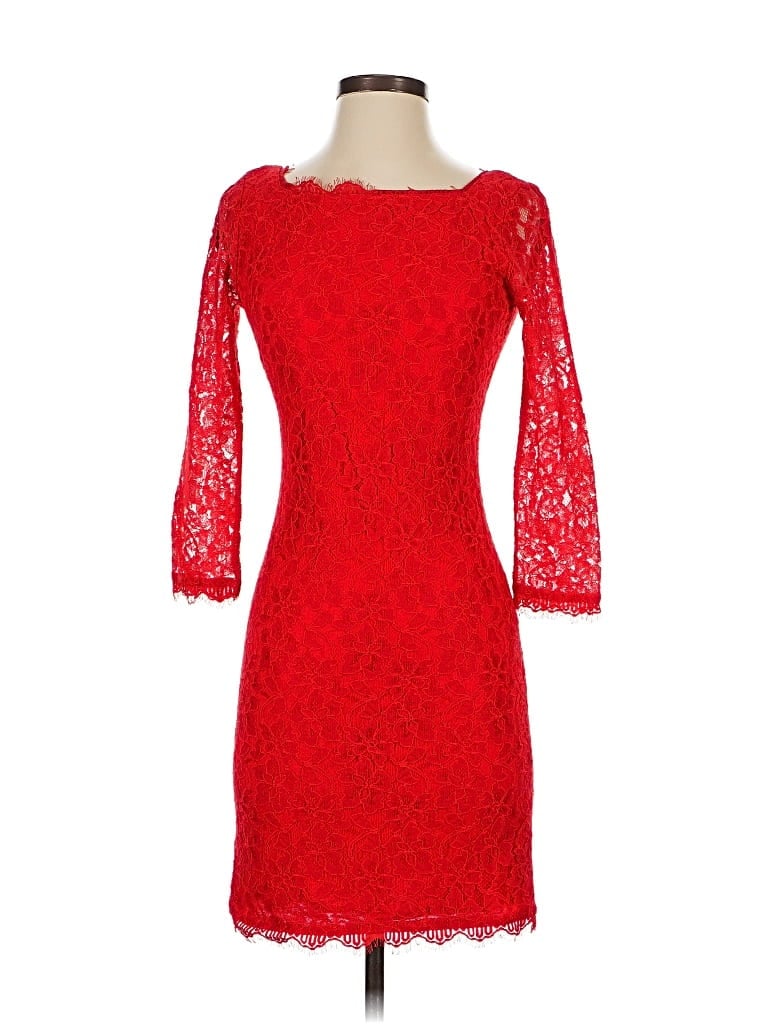 Pre-owned Diane Von Furstenberg Cocktail Dress In Red
