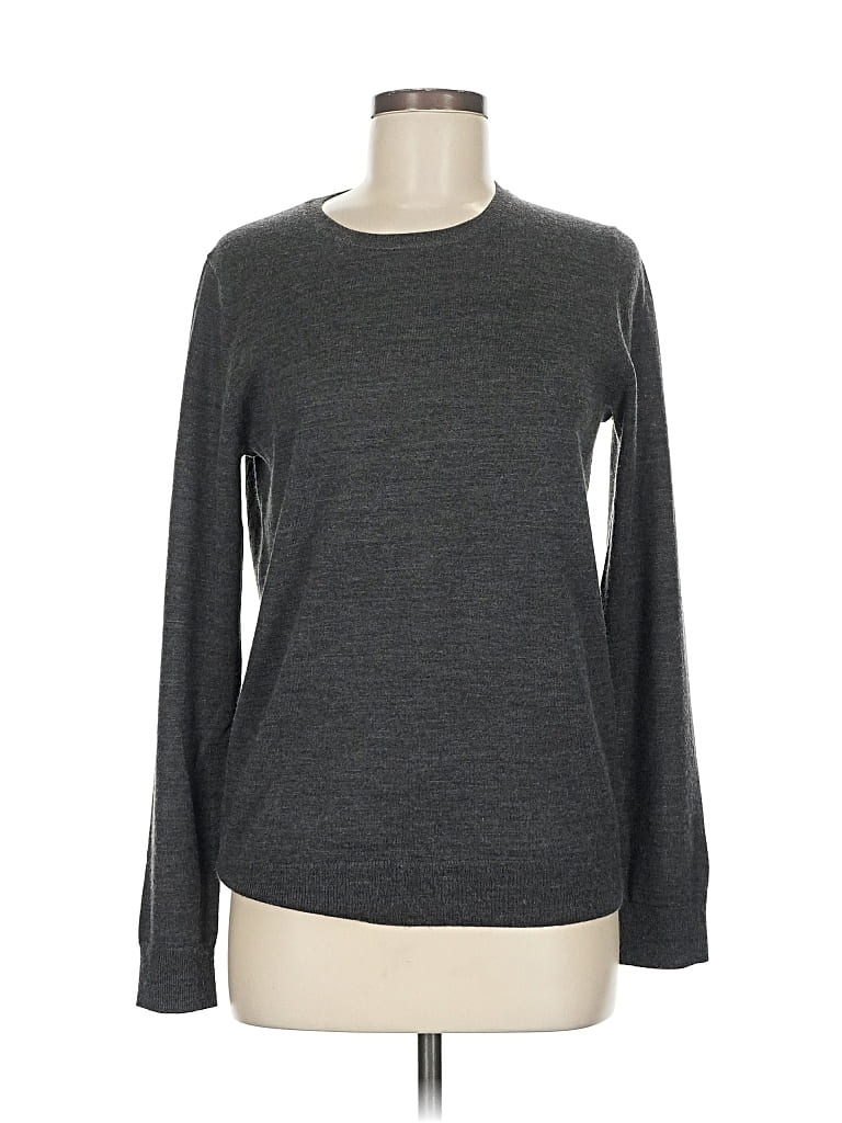 Pre-owned Gap Long Sleeve T-shirt In Gray