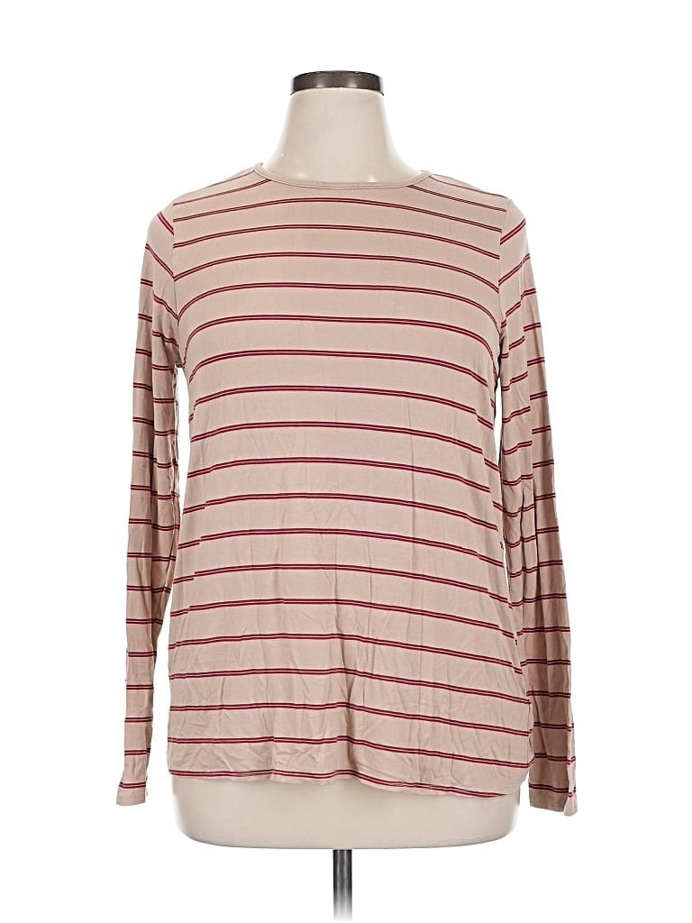 Pre-owned Old Navy Long Sleeve T-shirt In Burgundy