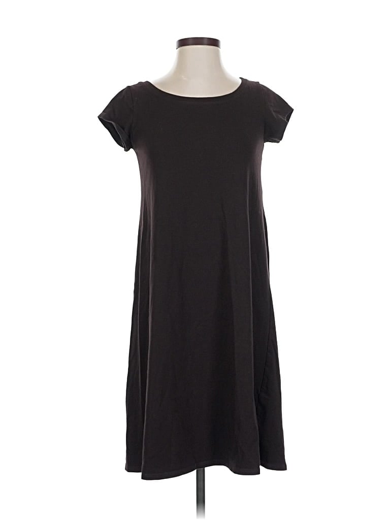 Click to view more detailed imagery on our partner's website Pre-owned Eileen Fisher Casual Dress In Black