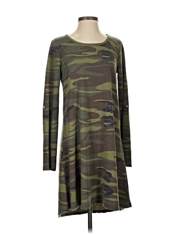 Others Follow Casual Dress (view 1)