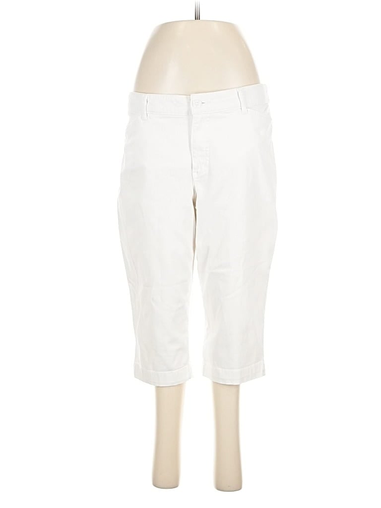Click to view more detailed imagery on our partner's website Pre-owned St. John's Bay Jeans In White