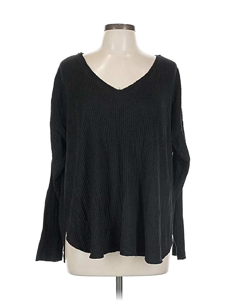 Click to view more detailed imagery on our partner's website Pre-owned Wild Fable Long Sleeve T-shirt In Black