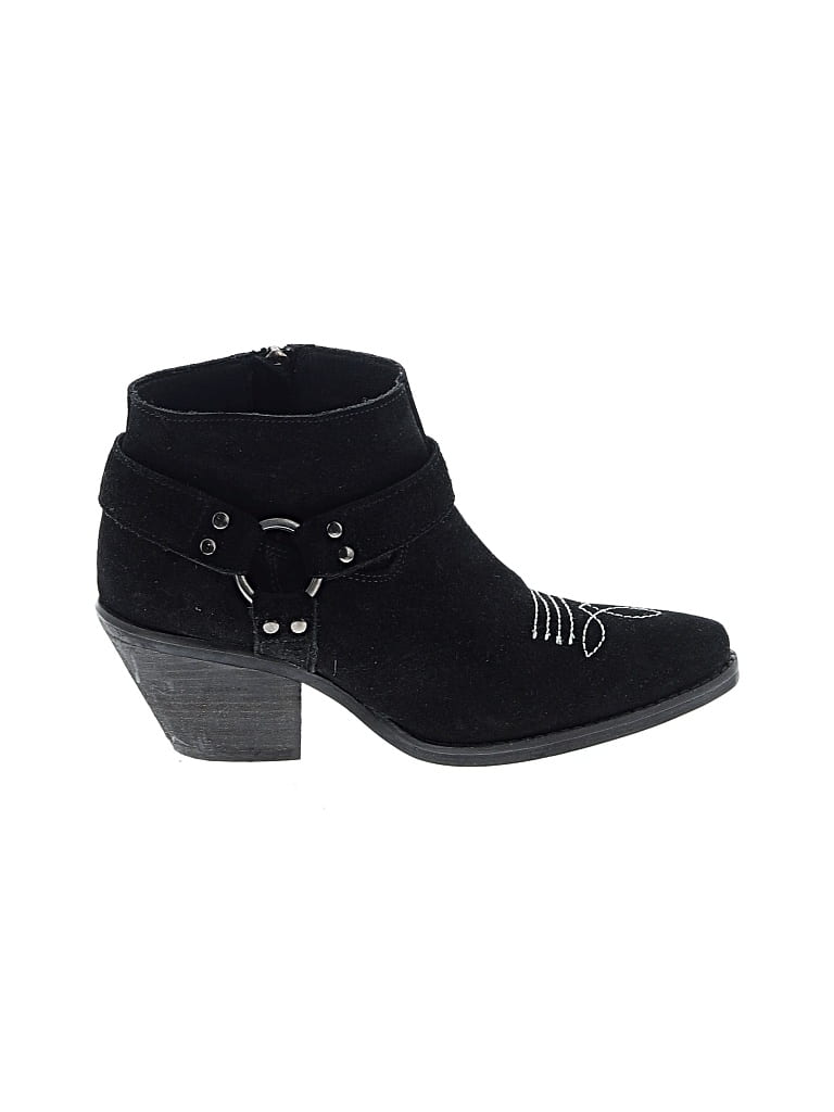 Pre-owned Dingo Ankle Boots In Black