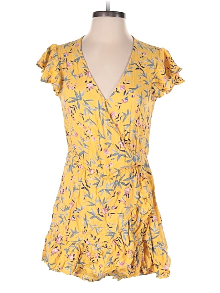 Pre-owned American Eagle Outfitters Romper In Yellow
