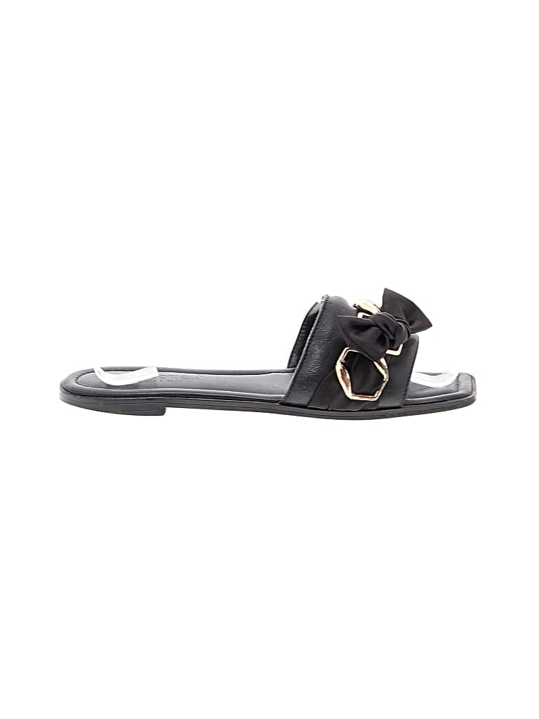 Pre-owned Charles & Keith Sandals In Black