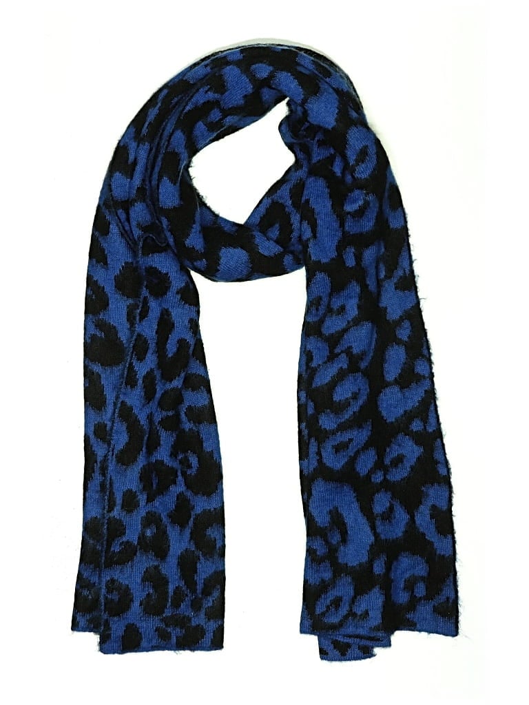 Pre-owned Sweaty Betty Scarf In Blue