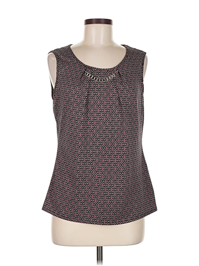Click to view more detailed imagery on our partner's website Pre-owned Studio Works Sleeveless Top Gray Scoop Neck Tops