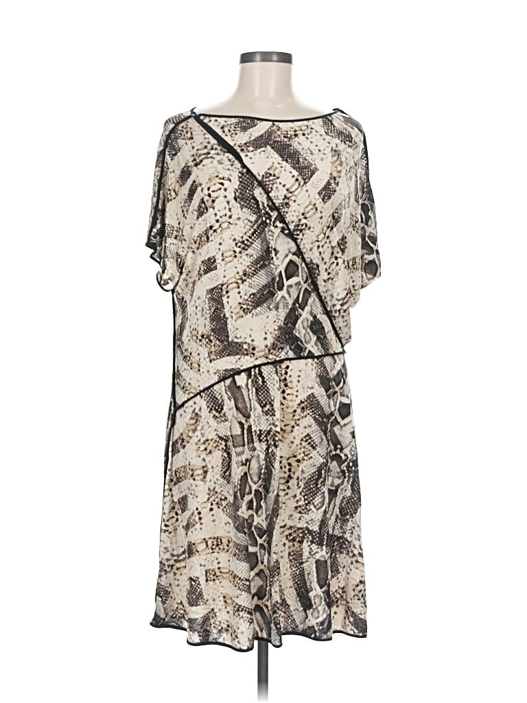 Click to view more detailed imagery on our partner's website Pre-owned Bcbgmaxazria Casual Dress In White