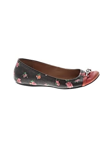 Coach Flats (view 1)