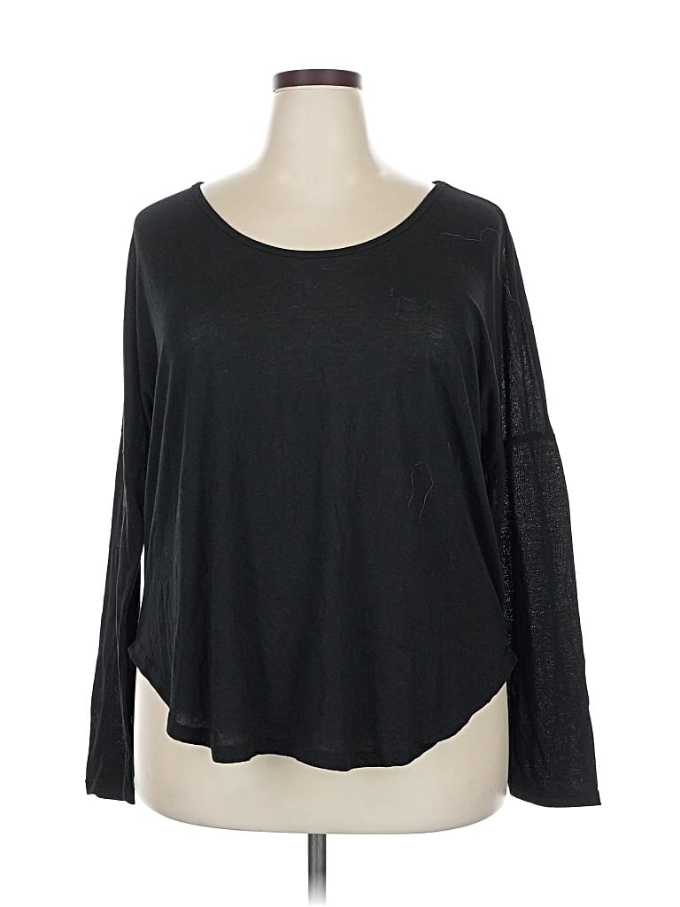 Pre-owned Old Navy Long Sleeve T-shirt In Black