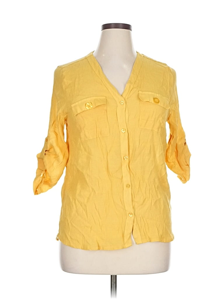Click to view more detailed imagery on our partner's website Pre-owned Harve Benard 3/4 Sleeve Button Down Shirt In Yellow