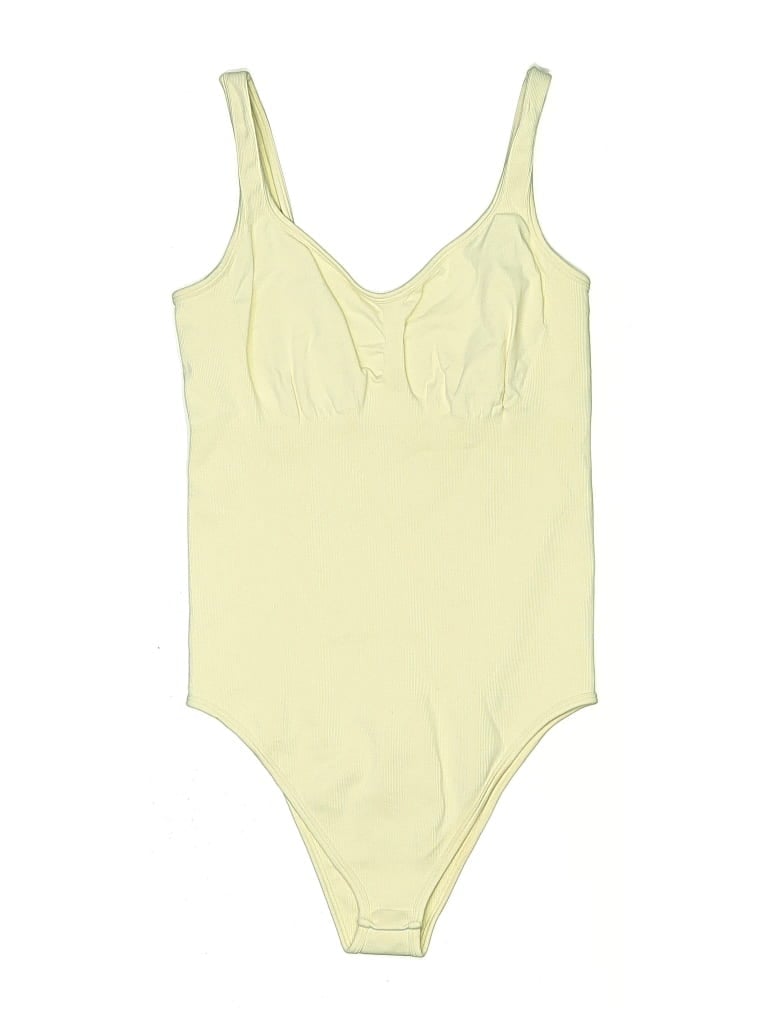 OQQ Pre-owned Bodysuit In Yellow