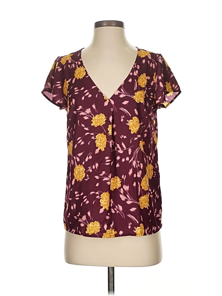 Pre-owned Modcloth Short Sleeve Blouse In Burgundy