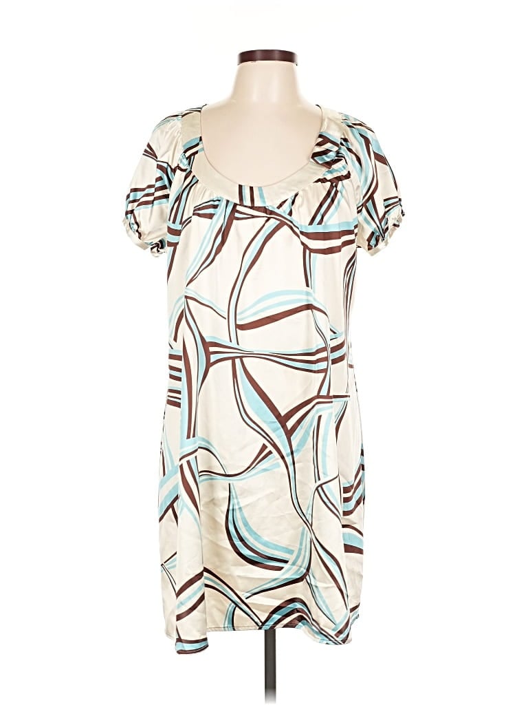 Pre-owned Bcbgmaxazria Casual Dress In White