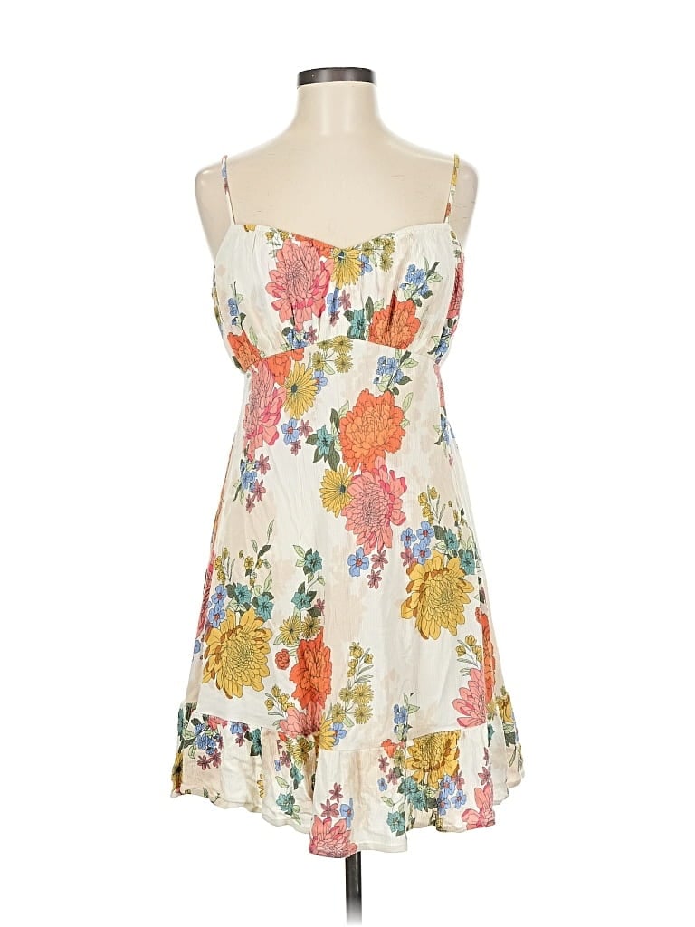 Pre-owned O'neill Casual Dress In White