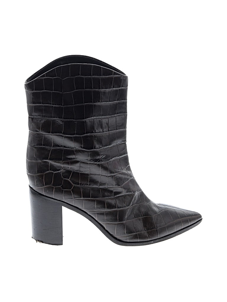 Click to view more detailed imagery on our partner's website Pre-owned Schutz Boots In Brown