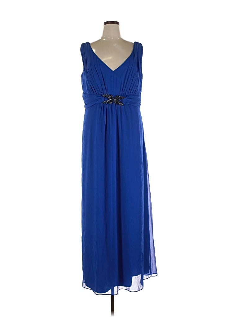 Click to view more detailed imagery on our partner's website Pre-owned City Chic Cocktail Dress In Blue