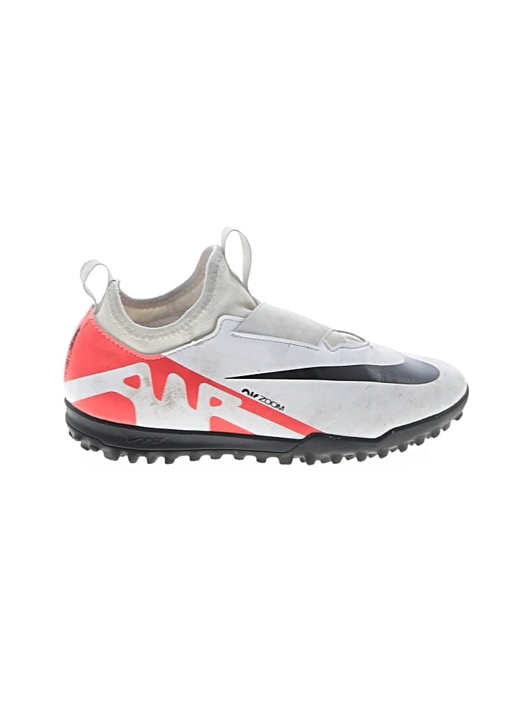 Click to view more detailed imagery on our partner's website Pre-owned Nike Kids' Sneakers In White