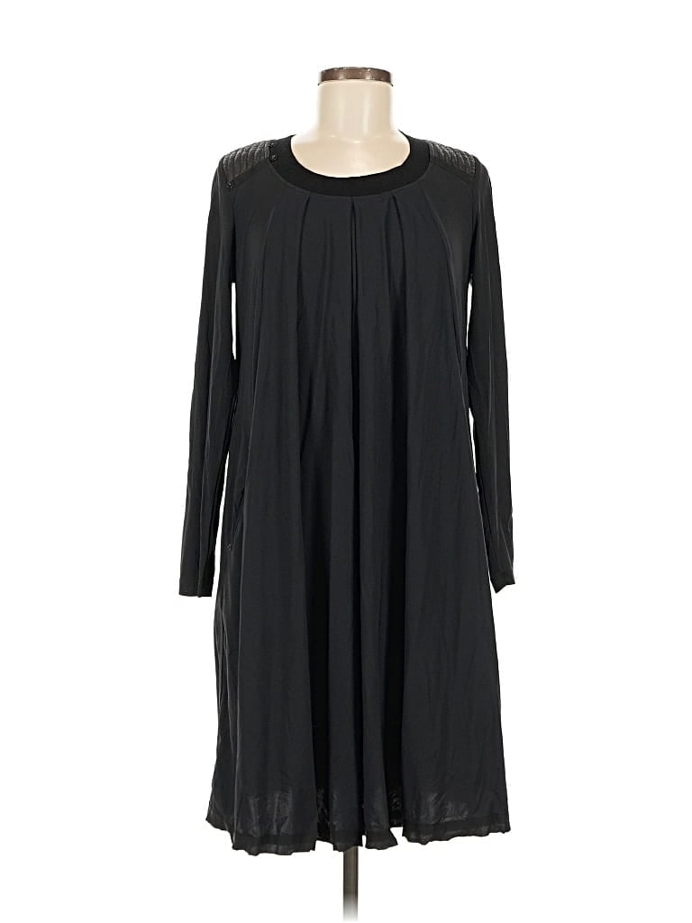 Pre-owned Tricot Chic Casual Dress In Black