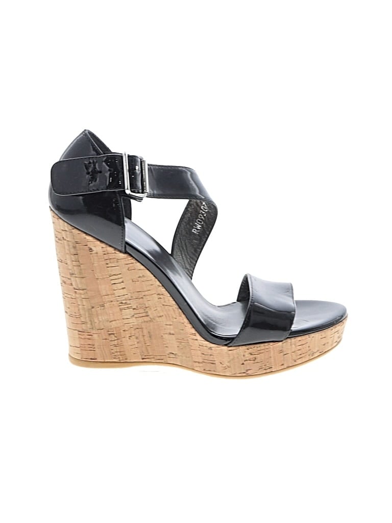 Pre-owned Stuart Weitzman Wedges In Black